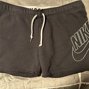 Black Nike shorts